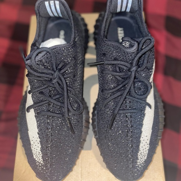 Yeezy Boost 350 Oreo V2